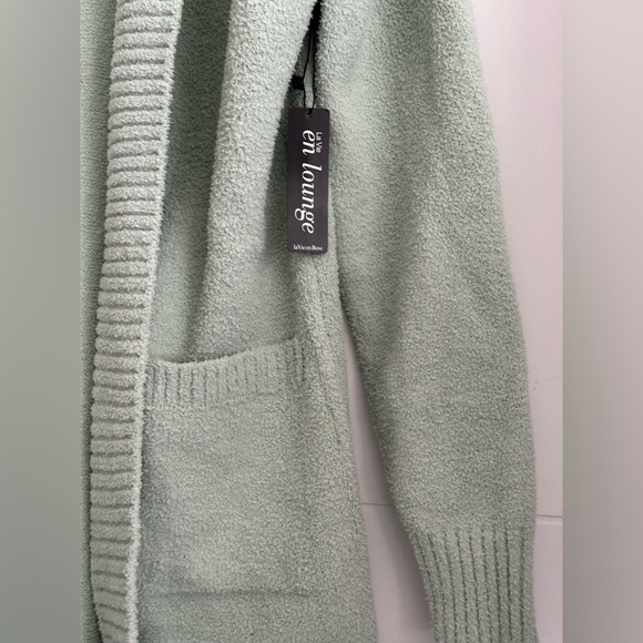 ✨NWT✨ La Vie En Rose: Women’s Open-Front Cardigan- Size Small - Picture 3 of 9
